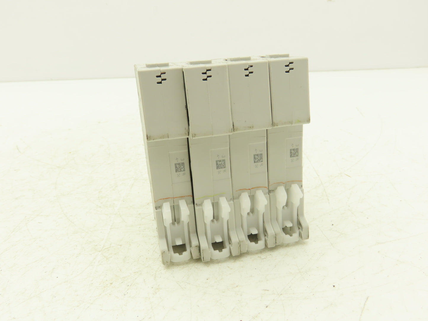 Allen Bradley 1492-D1C160 Mini Circuit Breaker 16A 1-Pole 220V 1PH Lot of 4