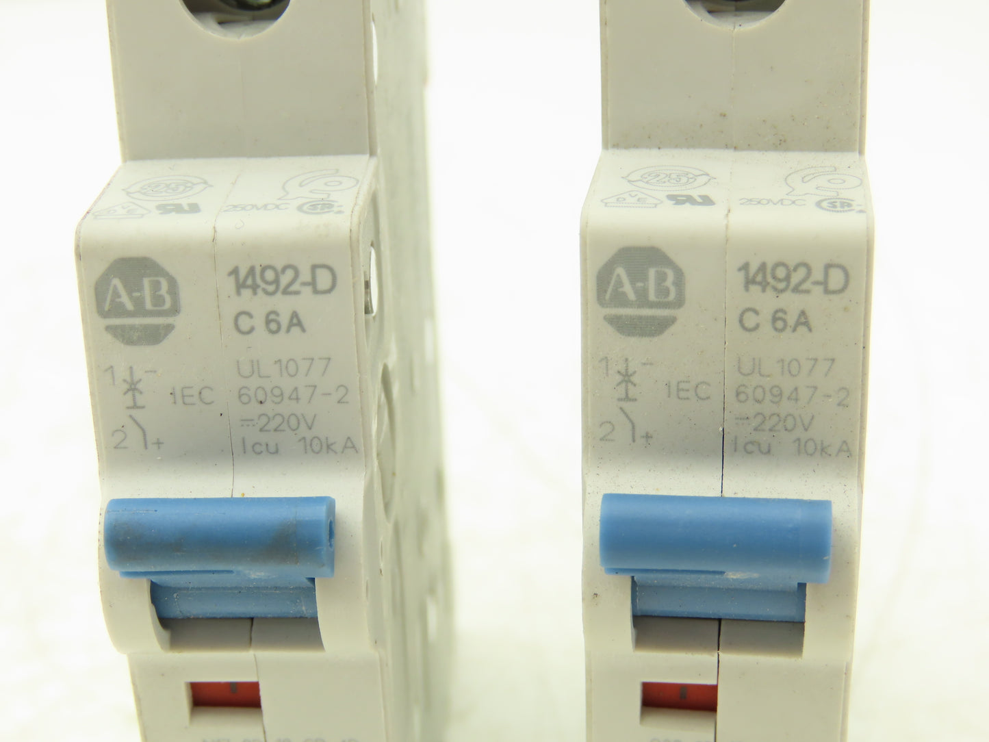Allen Bradley 1492-D1C060 Mini Circuit Breaker 6A 1-Pole 220V 1PH Ser D Lot of 2