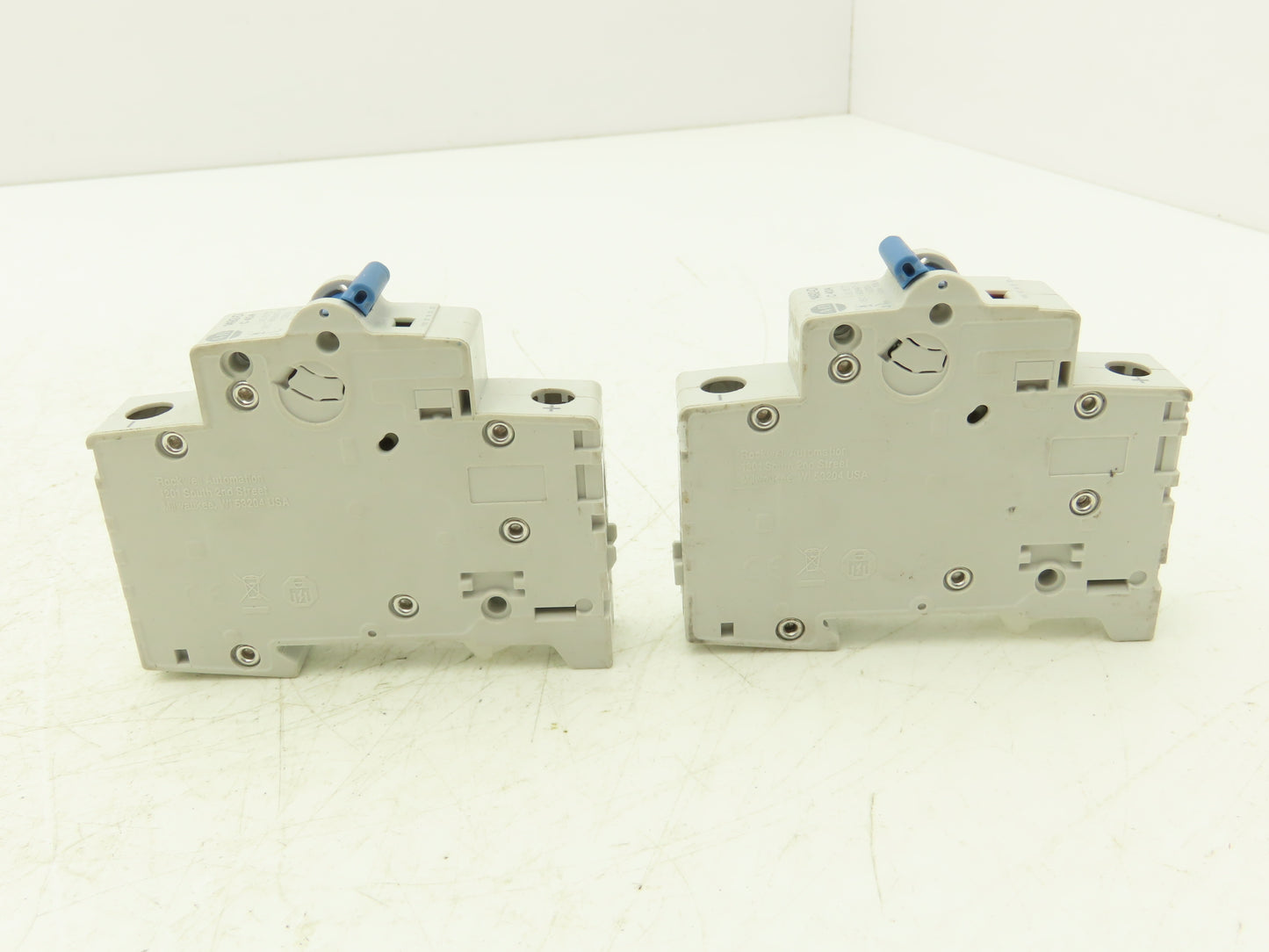Allen Bradley 1492-D1C400 Mini Circuit Breaker 40A 1-Pole 220V Ser D Lot of 2