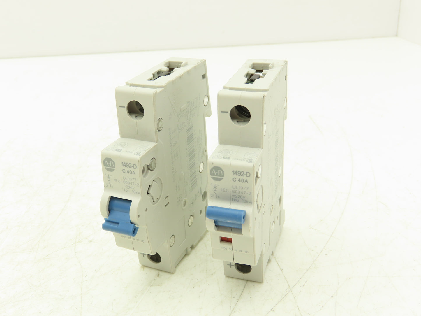 Allen Bradley 1492-D1C400 Mini Circuit Breaker 40A 1-Pole 220V Ser D Lot of 2