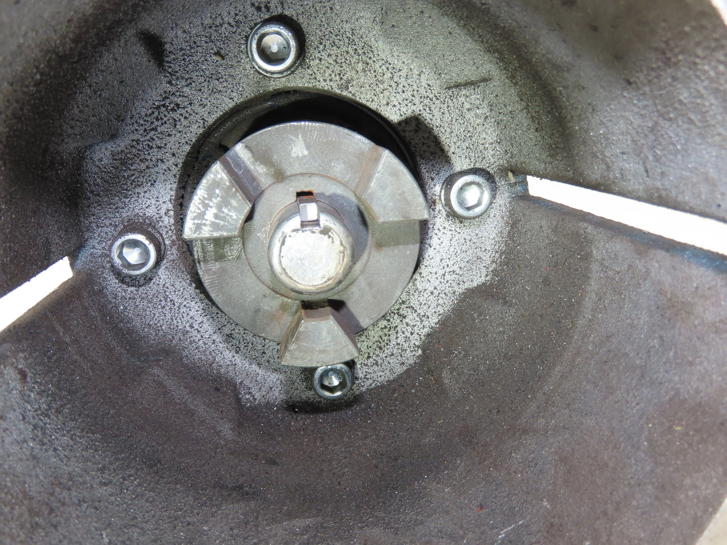 Wanner D10 Hydra-Cell Brass Diaphragm Pump 1"x 3/4"npt 213/215TC Motor Adapter