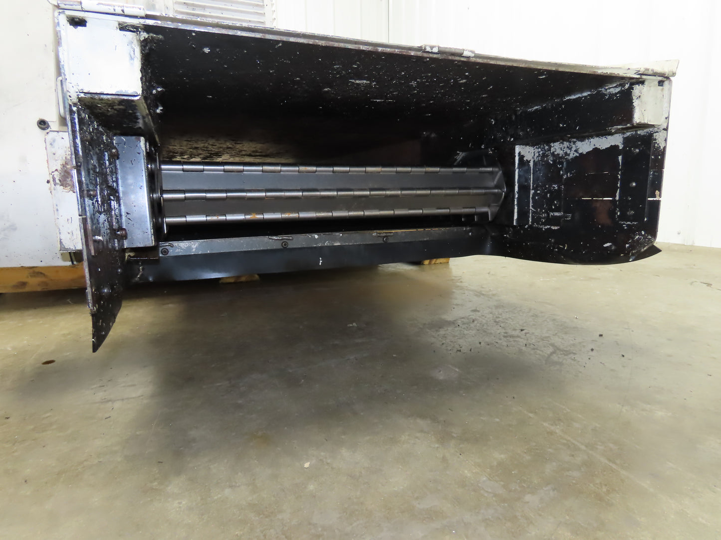 Enomoto BEA MA-500H Flat Chip Conveyor 20" Belt 40" Infeed 220V 3PH 9' 2"OAL