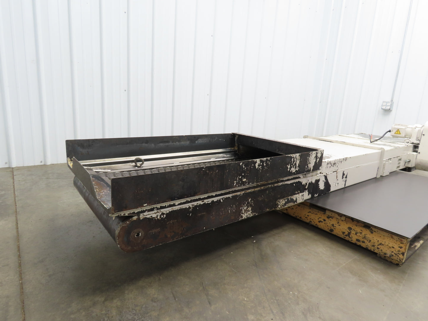 Enomoto BEA MA-500H Flat Chip Conveyor 20" Belt 40" Infeed 220V 3PH 9' 2"OAL