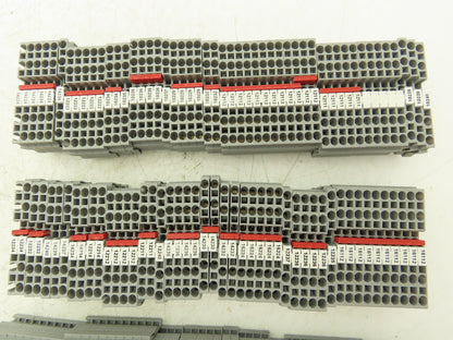 Eaton PT 2.5-4 Feed-Through Terminal Block Gray 4 Wire 600V 2.5mm² Lot of 148