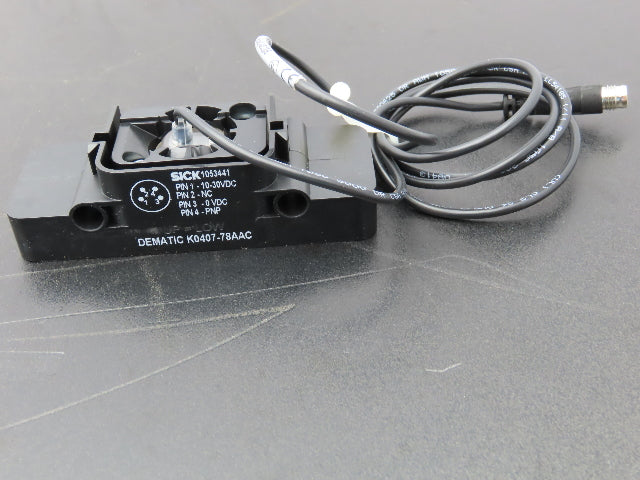 Sick ZL3-P1400S08P03 DEMATIC K0407-78AAC Photoelectric Sensor 10-30VDC Lot of 2