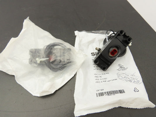 Sick ZL3-P1400S08P03 DEMATIC K0407-78AAC Photoelectric Sensor 10-30VDC Lot of 2