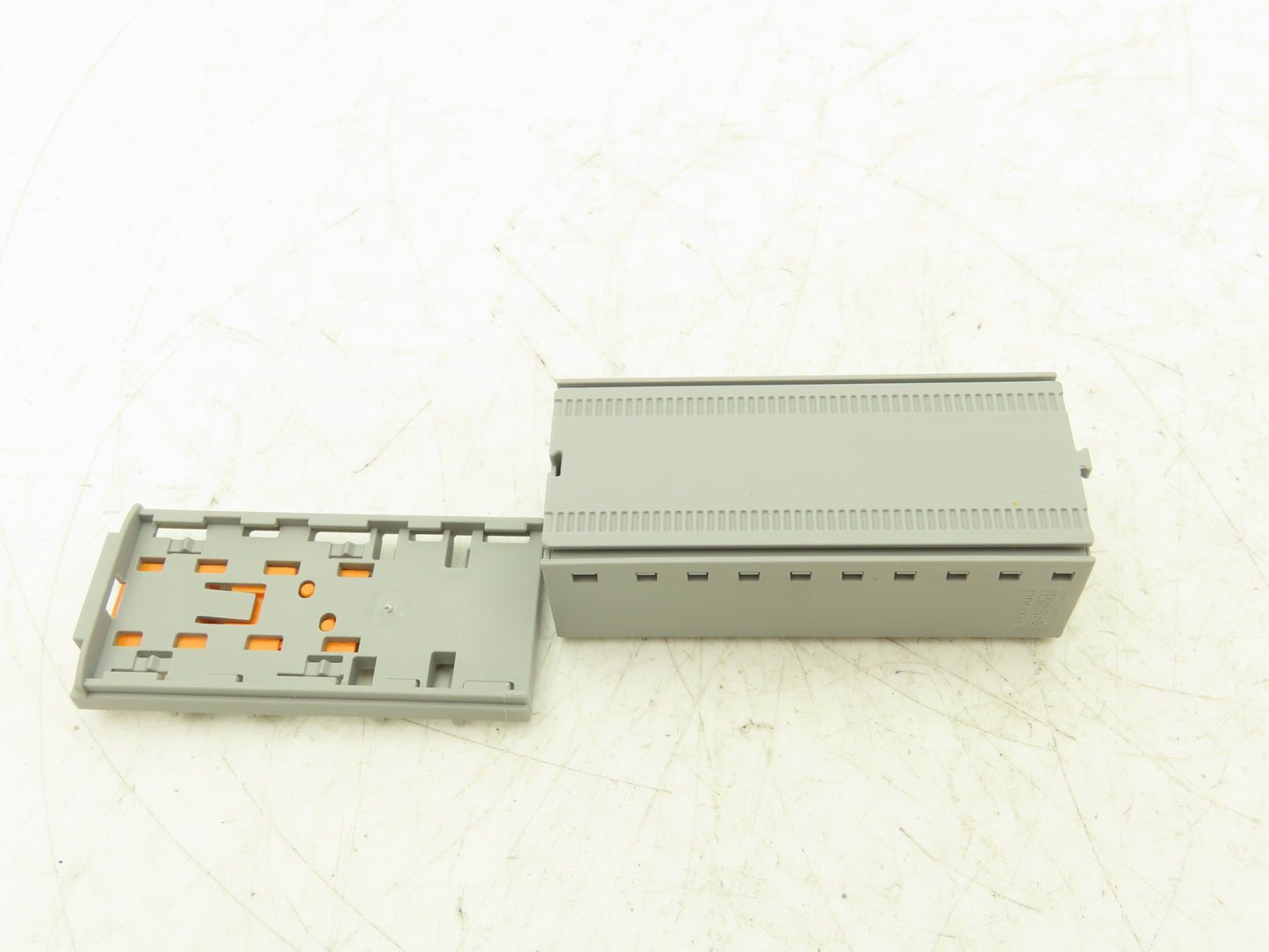 Phoenix Contact PTFIX-NS15/35 Terminal Block Gray 10 Wire 10mm² to 4mm² Lot of 7