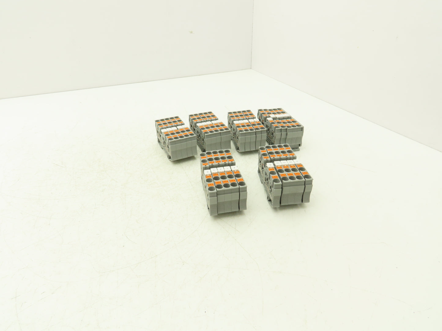 Phoenix Contact PT 6-QUATTRO Terminal Block 4 Wire Gray 1000V 6mm² Lot of 30