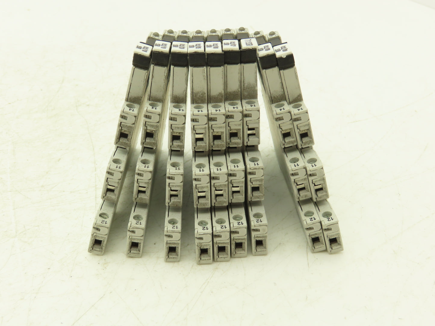 Allen-Bradley 700-HLT1Z Terminal Block Relay 700-TBR24 Ser A 24V Coil Lot of 9