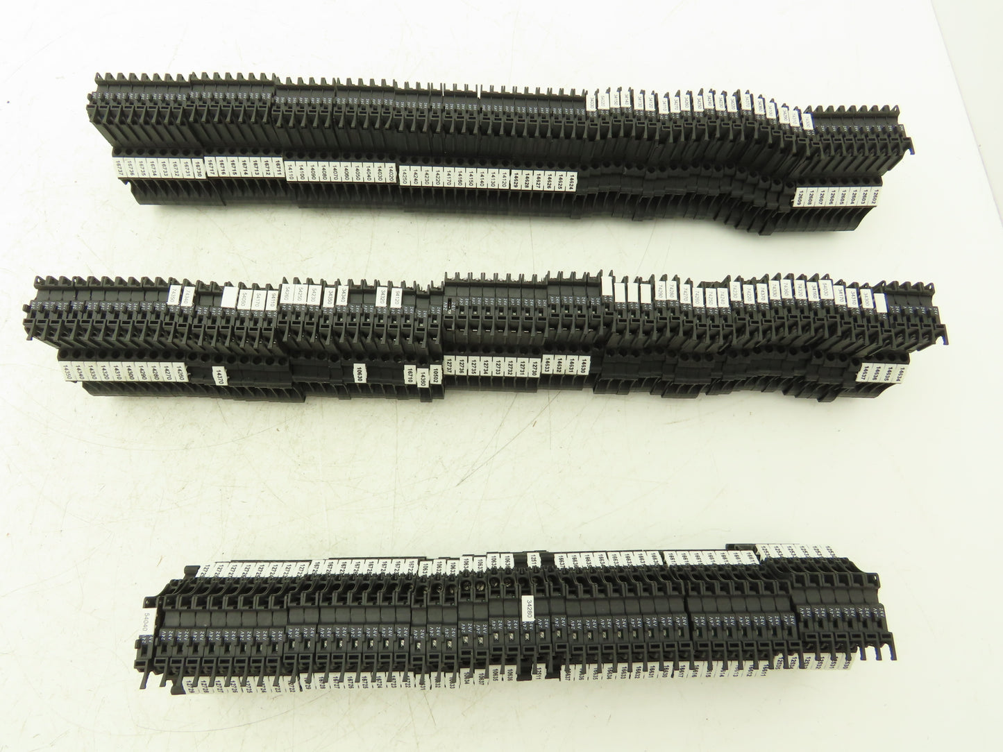 Eaton UT 4-FB Fused Terminal Block LED Indicator 4mm² 250V Lot of 180