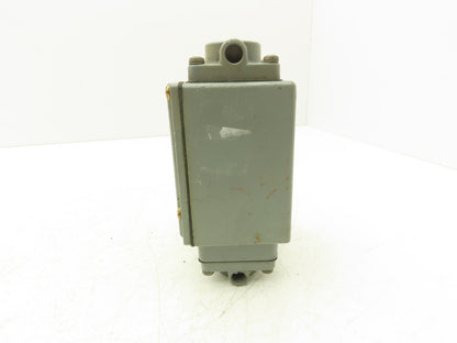 Square D 9012 GJW-1 Differential Pressure Switch 15-825 PSI Difference Ser C