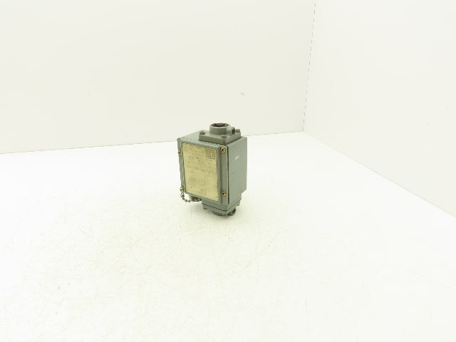 Square D 9012 GJW-1 Differential Pressure Switch 15-825 PSI Difference Ser C