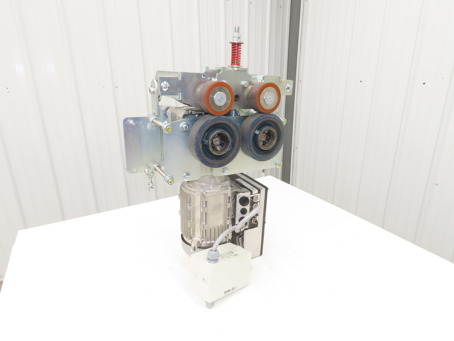 Eurosort Sorter Conveyor Flex Drive .75kw 460V 3PH 8400 Motec EtherCAT Inverter