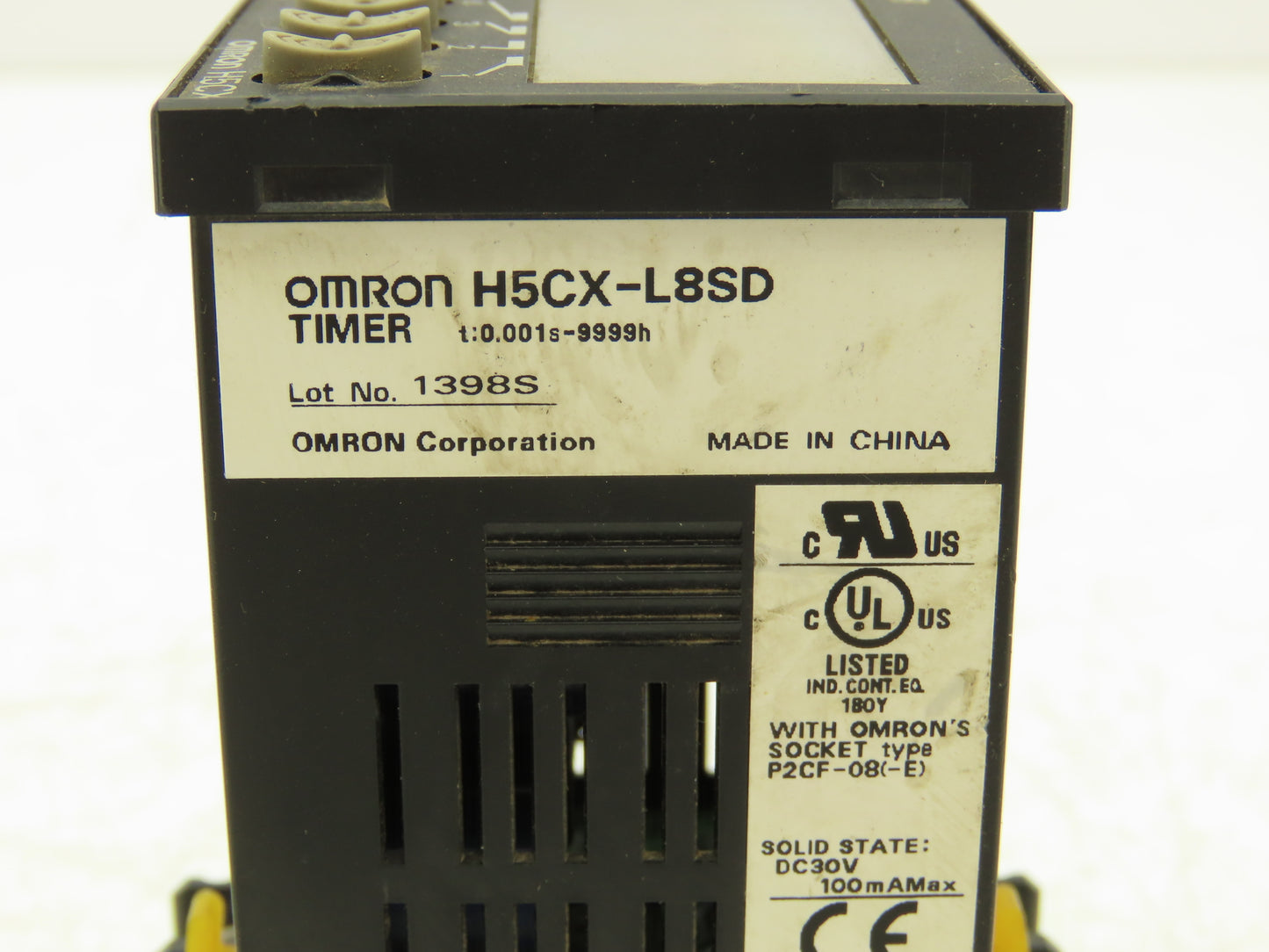 Omron H5CX-L8SD Timer Relay Digital 8 Pin 0.001sec-9999h  24V With P2CF-08 Base