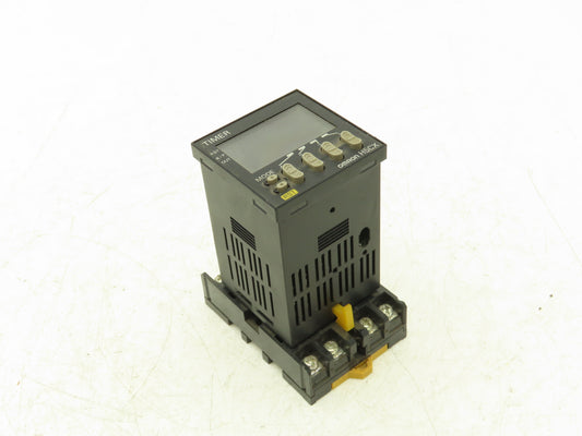 Omron H5CX-L8SD Timer Relay Digital 8 Pin 0.001sec-9999h  24V With P2CF-08 Base