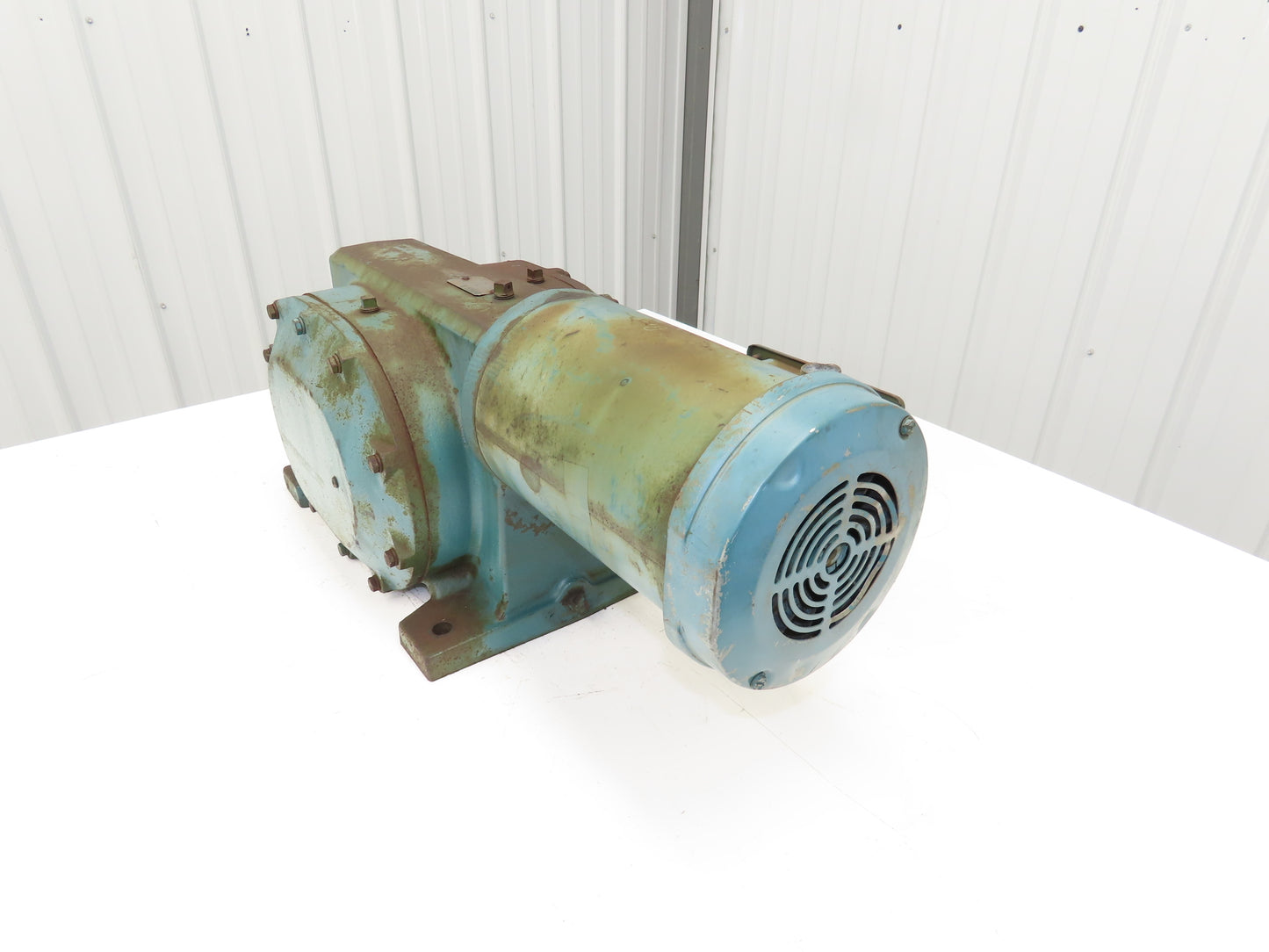 Reliance 140CG28A Master XL Gearmotor 162:1 Ratio 2Hp 11rpm RH 145TC 230/460 3PH