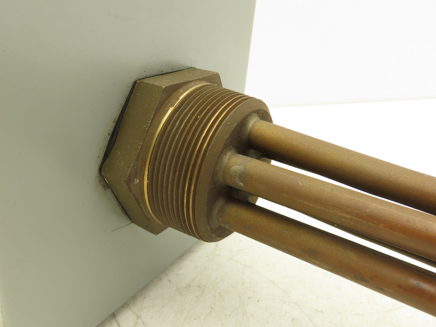 Tempco TSP01979 Screw Plug Immersion Heater Unit 2" NPT 3 kW 480V AC 3 ph Y