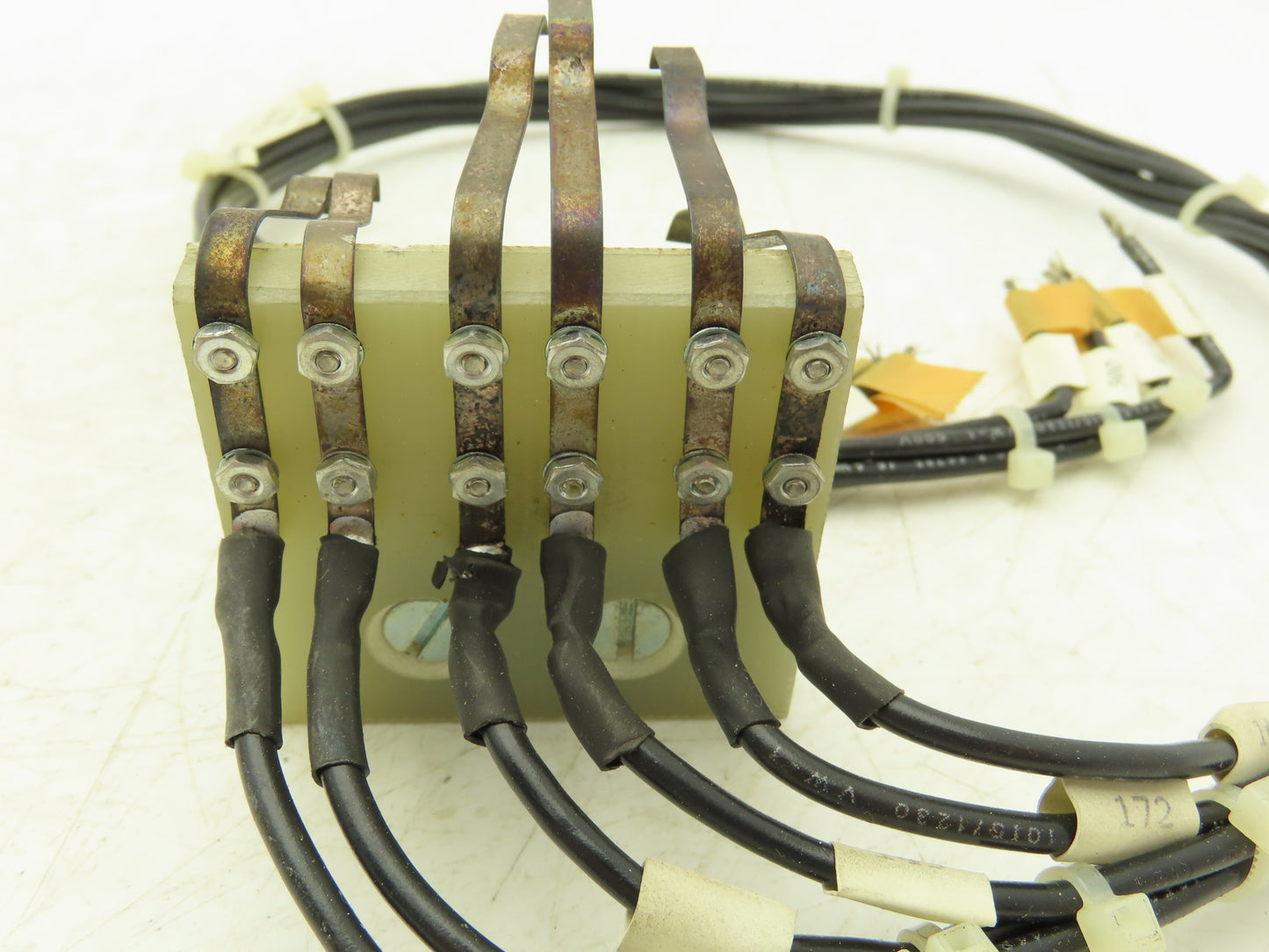 Goss Graphic Systems D042928-00002 Brush Assembly Bracket Mount QTY *READ*