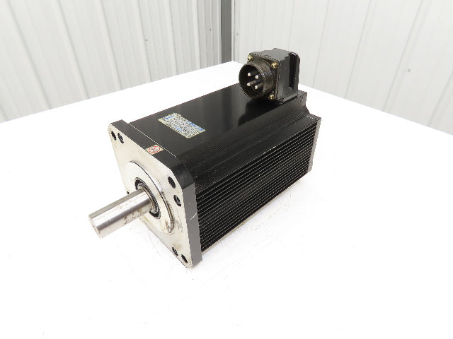 Okuma BL-MP400J-20SNB AC Servo Motor 6.7kW 2000 RPM 143V 40.8A 3PH With Encoder