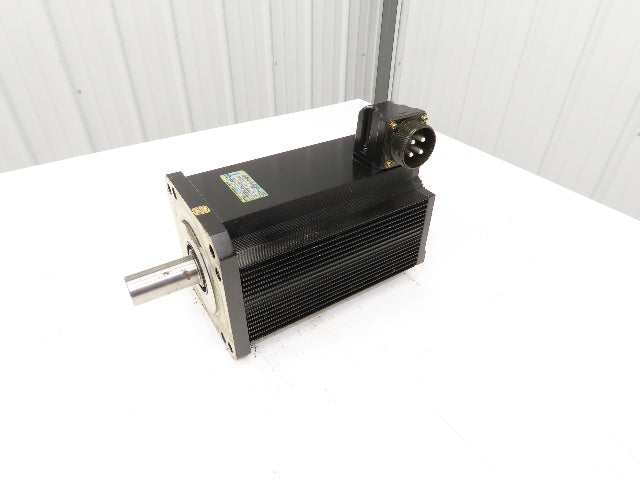 Okuma BL-MP400J-20SNB AC Servo Motor 6.7kW 2000 RPM 143V 40.8A 3PH With Encoder
