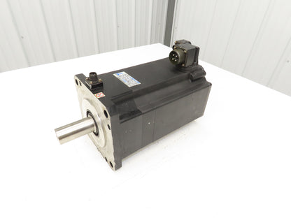 Okuma BL-MC300J-20SBA AC Servo Motor 6kW 2000 RPM 133V 28.6A 3PH With Encoder