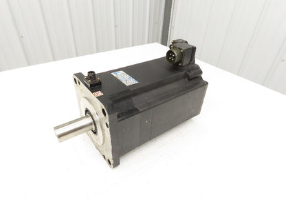 Okuma BL-MC300J-20SBA AC Servo Motor 6kW 2000 RPM 133V 28.6A 3PH With Encoder