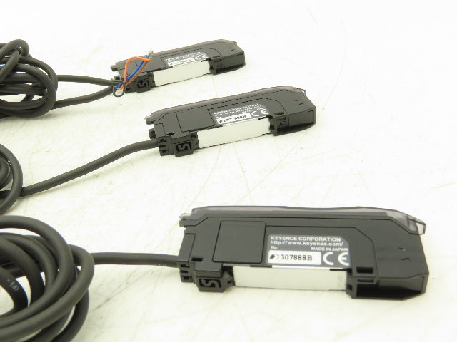Keyence FS-N11MN Fiber Amplifier Main Unit Cable Type NPN 12-24VDC Lot of 3