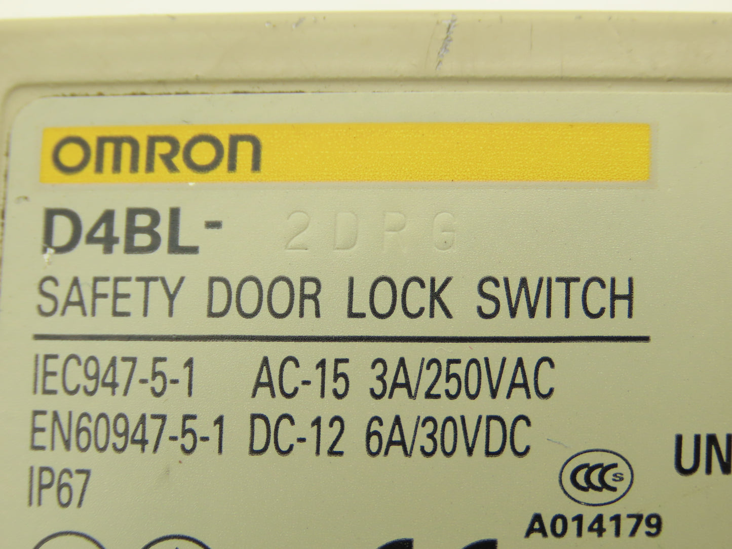 Omron D4BL-2DRG Solenoid Interlock Safety Door Switch 24VDC With Straight Latch