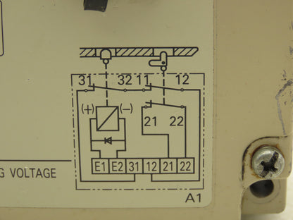 Omron D4BL-2DRG Solenoid Interlock Safety Door Switch 24VDC With Straight Latch