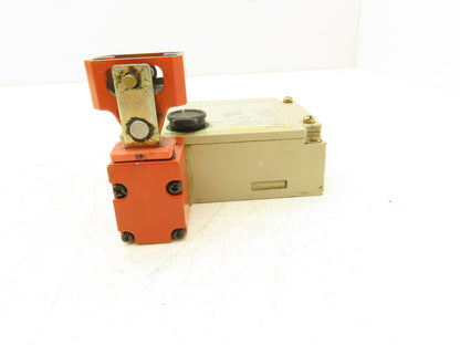 Omron D4BL-2DRG Solenoid Interlock Safety Door Switch 24VDC With Spring Latch