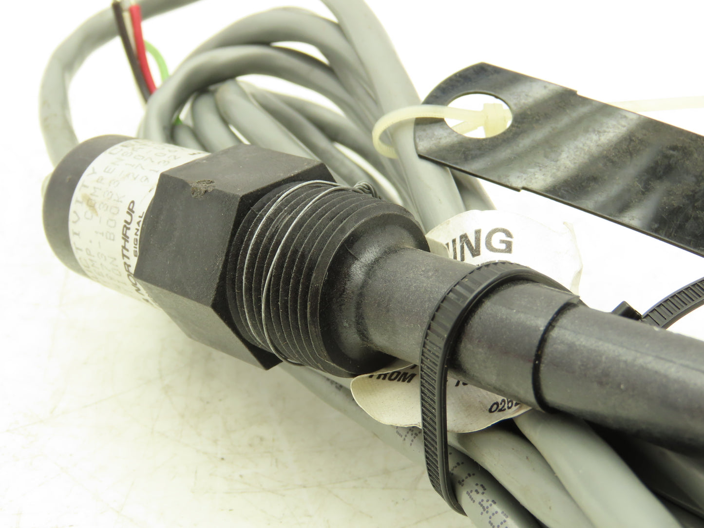 Leeds Northrup 4973-1-333-10 Conductivity Sensor Cell W/Temp Compensator 	1.001