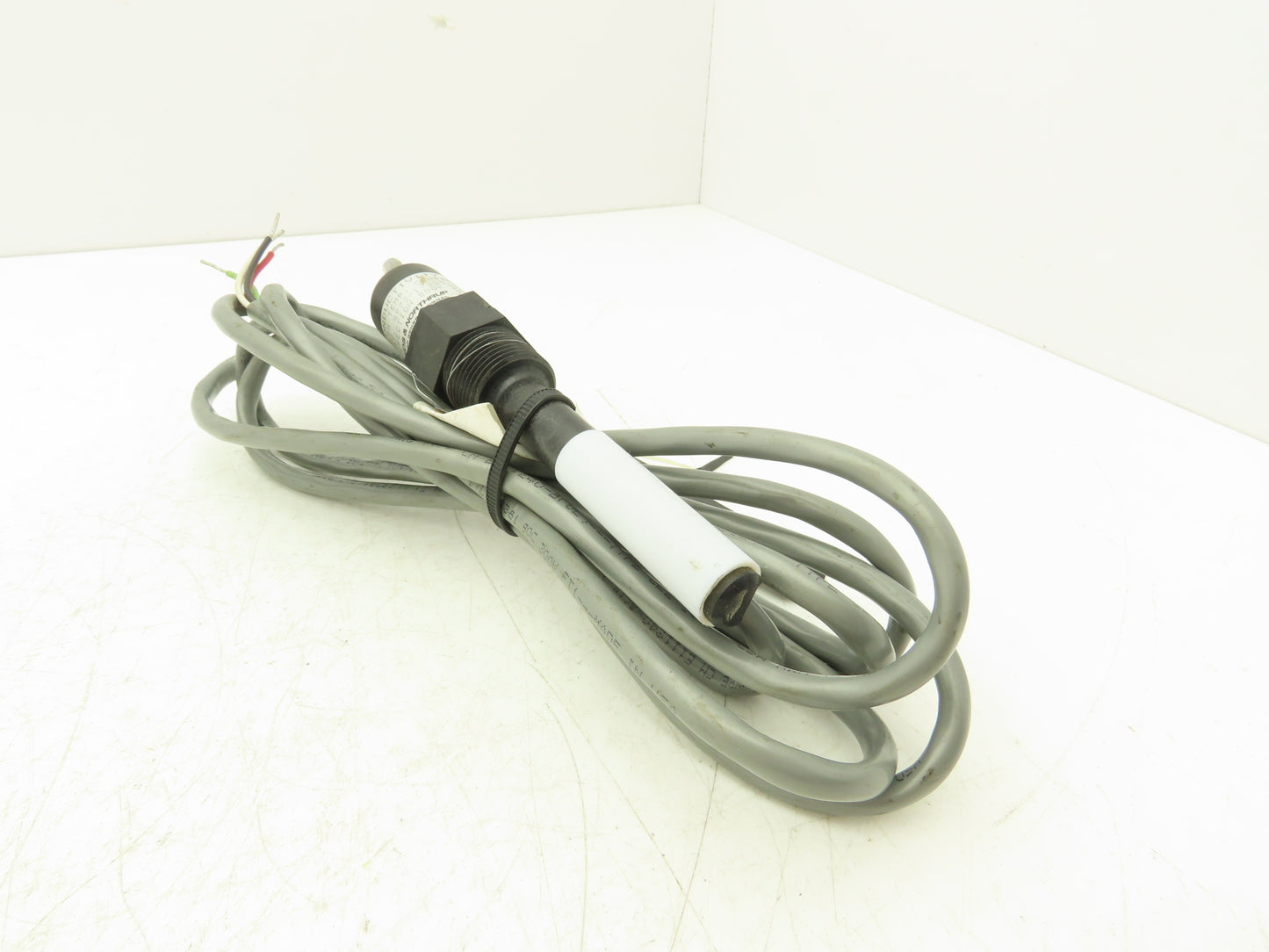 Leeds Northrup 4973-1-333-10 Conductivity Sensor Cell W/Temp Compensator 	1.001