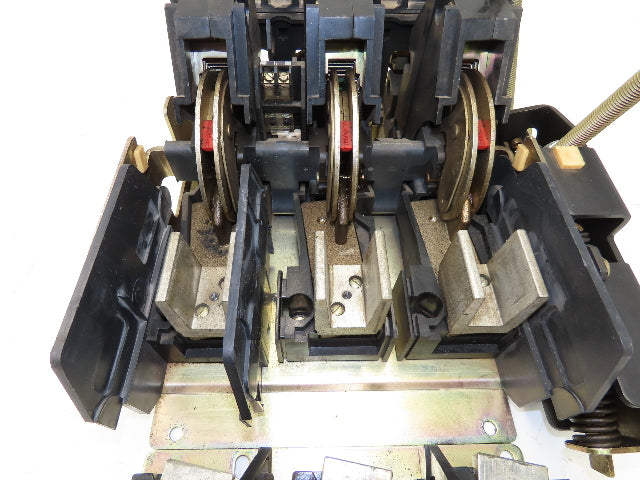 A-B 1494V-DS400 Rod Operated Safety Discconnect Switch 400A 575V 3ph 125Hp