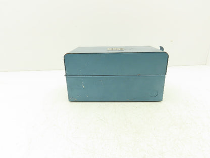 Lumenite Electronic W-222N Automatic Time Control 7 Day 220V 60Hz 15 Amp Vintage