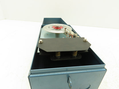 Lumenite Electronic W-222N Automatic Time Control 7 Day 220V 60Hz 15 Amp Vintage