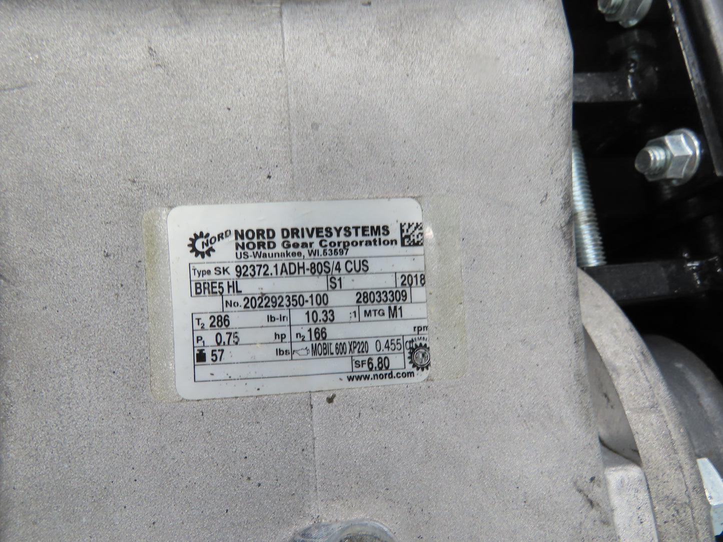 40"W x 48"L Pallet Conveyor 36" Grip Belt with Live Roller On Ramp 3PH 205FPM