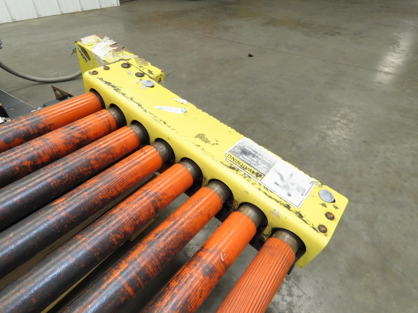 40"W x 48"L Pallet Conveyor 36" Grip Belt with Live Roller On Ramp 3PH 205FPM