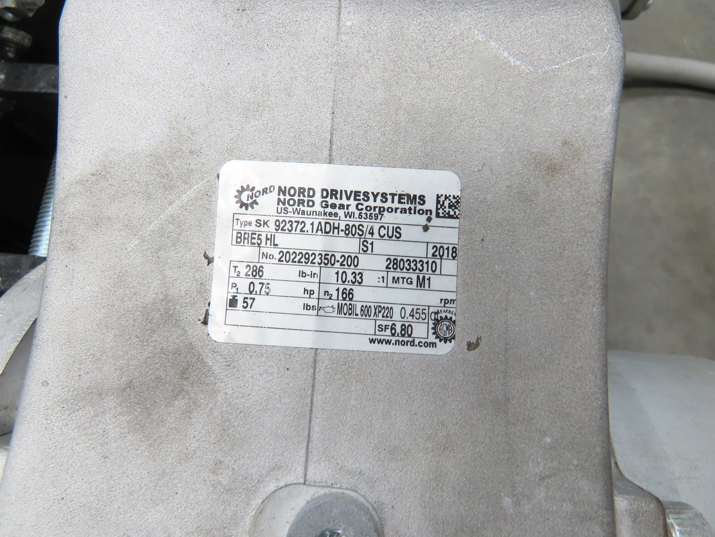 40"W x 48"L Pallet Conveyor 36" Grip Belt with Live Roller On Ramp 3PH 205FPM