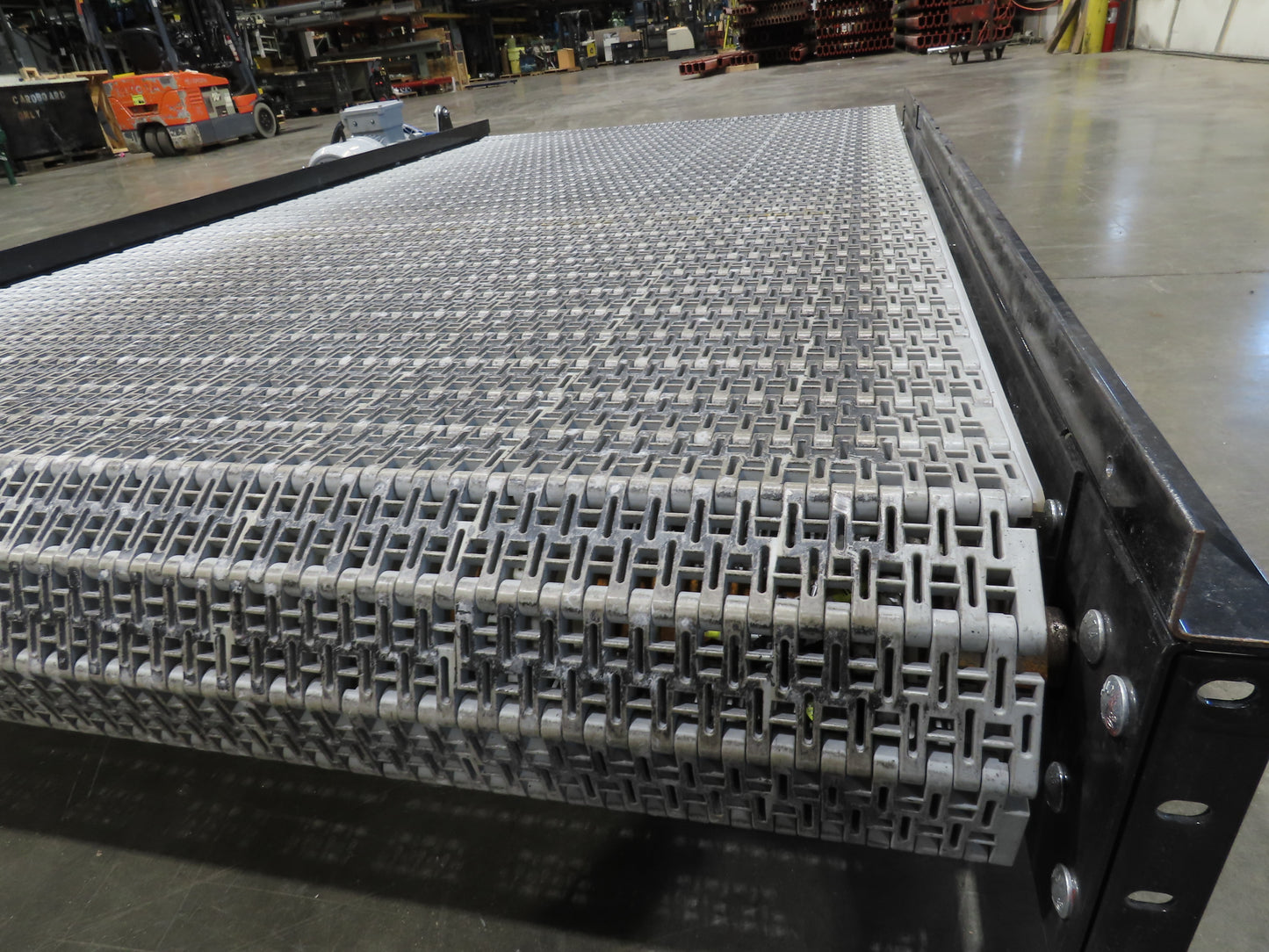 Hytrol 42"x 6'L MatTop Belt Conveyor 39"BF w/Gravity Roller Off Ramp 3PH 205FPM