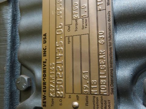 UMD 8' 8"x 15' MatTop Plastic Roller Belt Conveyor 98"BF 3PH Belt Drive 112FPM