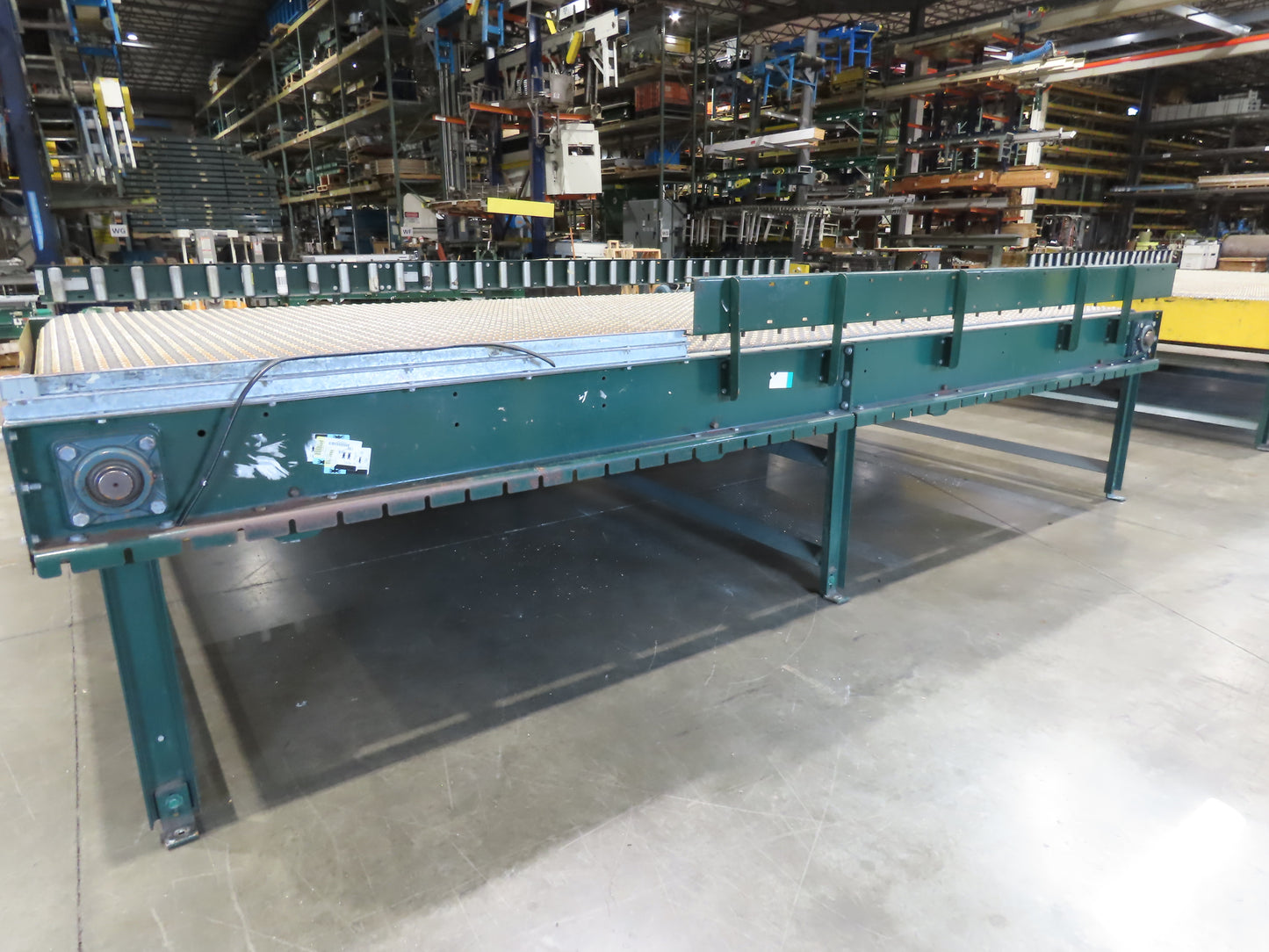 UMD 8' 8"x 15' MatTop Plastic Roller Belt Conveyor 98"BF 3PH Belt Drive 112FPM