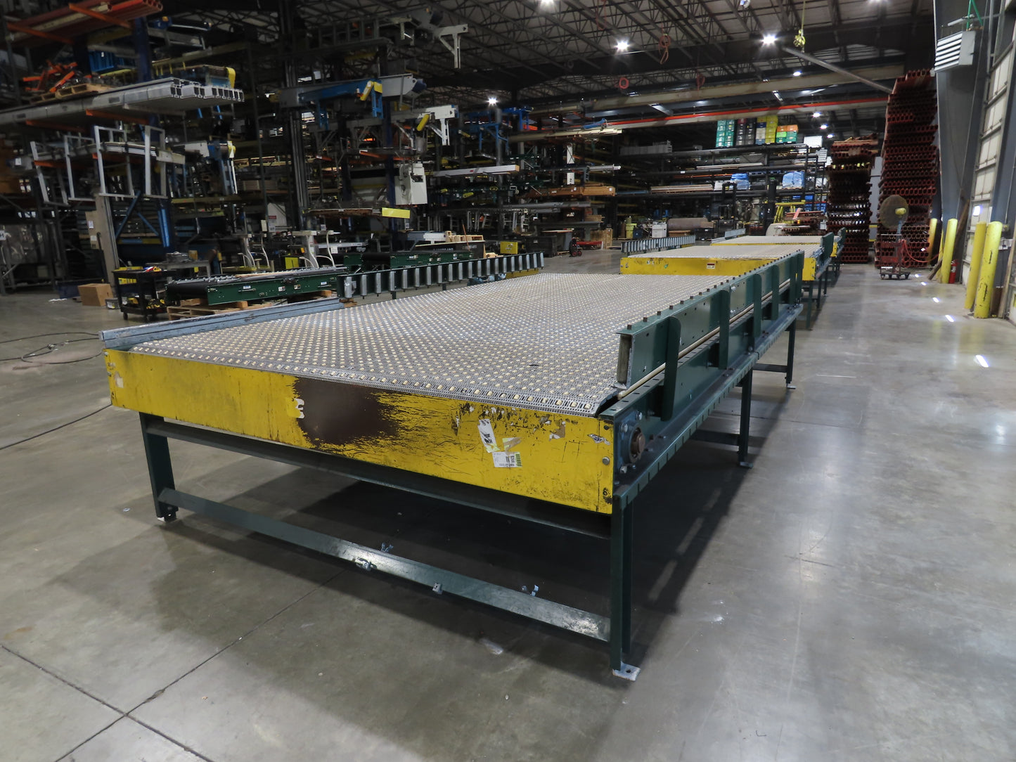 UMD 8' 8"x 15' MatTop Plastic Roller Belt Conveyor 98"BF 3PH Belt Drive 265FPM