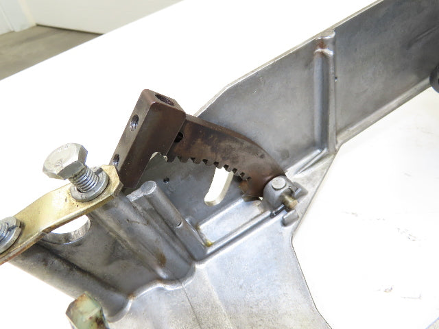 Hyster E50XM-33 Forklift Steering Wheel Column W/Forward & Reverse Selector