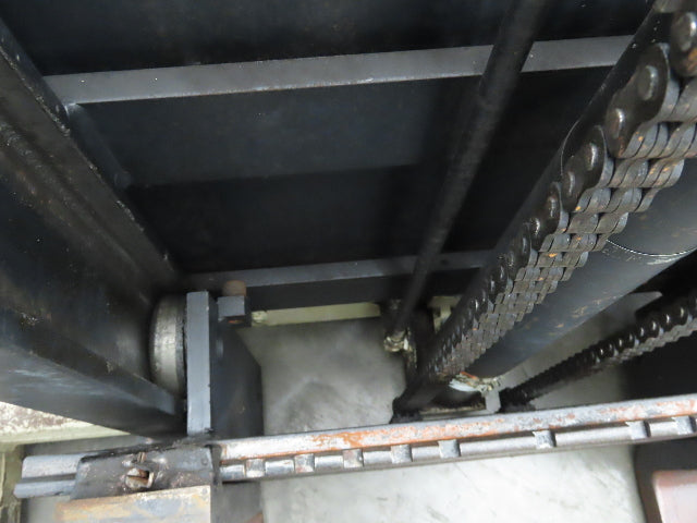 Crown 40WTL Straddle Pallet Stacker Forklift 4000 lb Lift 130" Max 24V 1351H