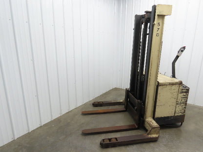 Crown 40WTL Straddle Pallet Stacker Forklift 4000 lb Lift 130" Max 24V 1351H