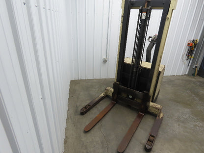 Crown 40WTL Straddle Pallet Stacker Forklift 4000 lb Lift 130" Max 24V 1351H