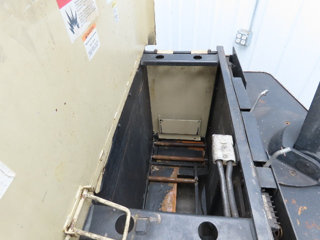 Crown 40WTL Straddle Pallet Stacker Forklift 4000 lb Lift 130" Max 24V 1351H