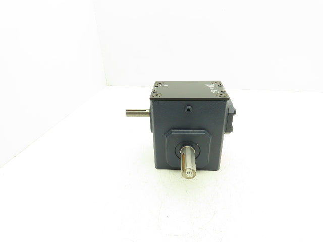 Grove Gear Ironman GR-B-824-60-R Worm Gearbox 60:1 Reducer 1Hp 29rpm RH Output