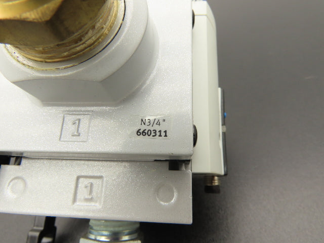 Festo MS6-SDE5-AD7 Pneumatic Pressure Switch & Distributor Block 527677