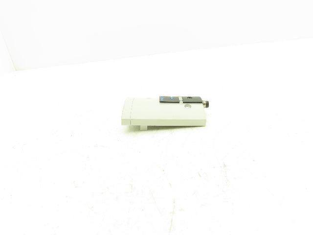 Festo MS6-SDE5:AD7 Pneumatic Pressure Switch 3-Pin  *Broken Plastic*